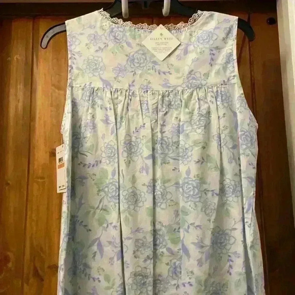 Eileen West Sleeveless Ballet Nightgown in Blue/Green Floral Print-Small - Picture 6 of 8